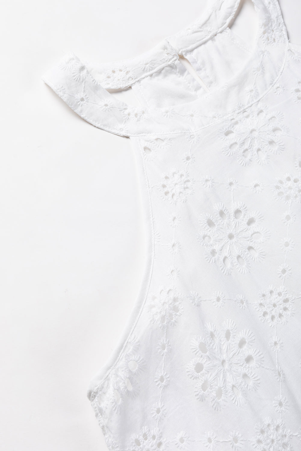 White Lace Eyelet Sleeveless O-Neck Keyhole Back Mini Dress