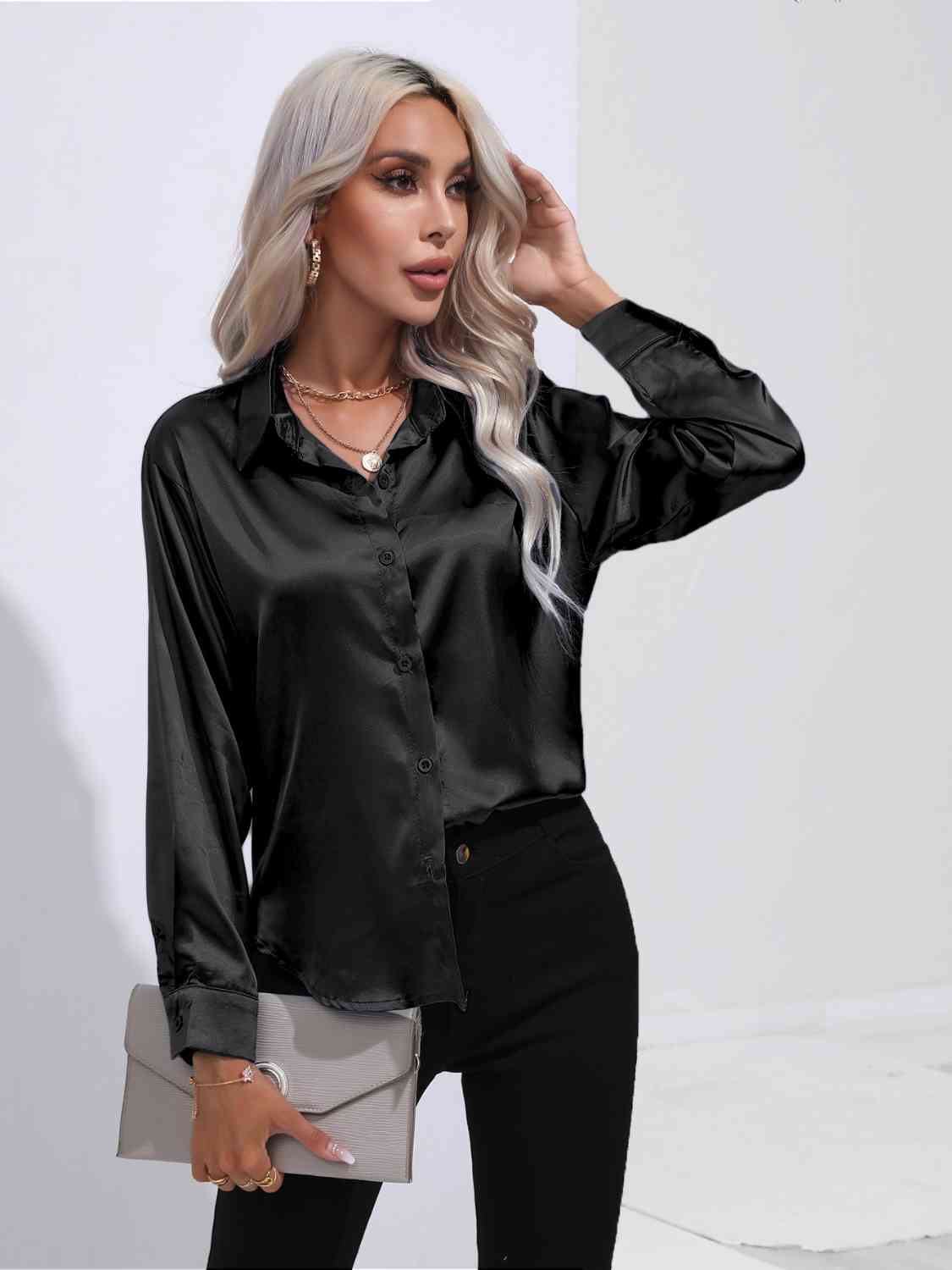 Collared Neck Buttoned Long Sleeve Shirt