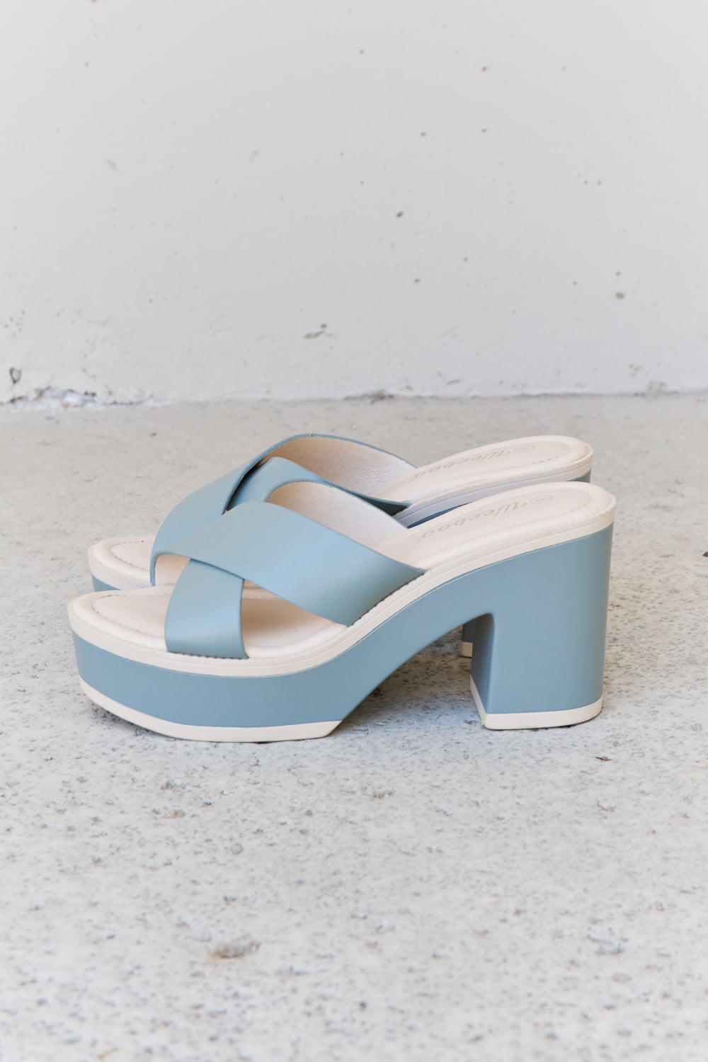 Moments Contrast Platform Sandals in Misty Blue